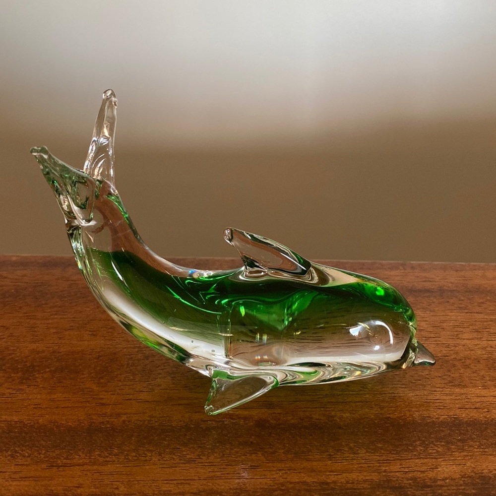 Dolphin Art Glass Pre Owned Exc Shape